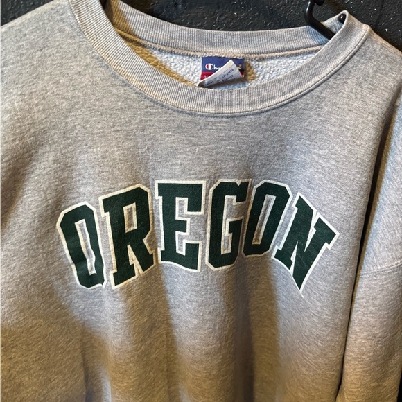 Champion Gray Oregon Ducks Men's Crewneck Sweater - Picture 2 of 4